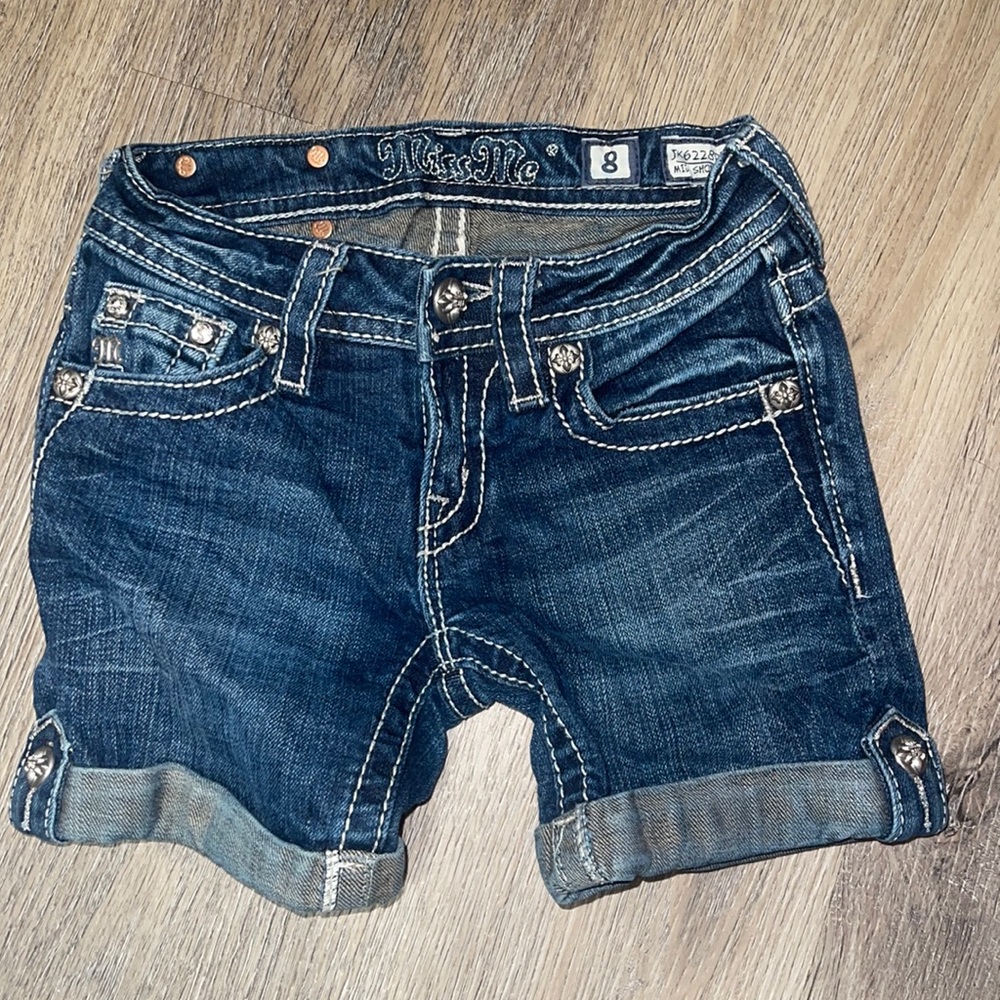 Girls miss me shorts size 8